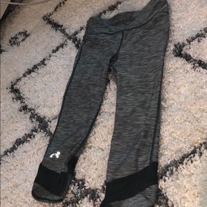Cropped Under Armour Leggings